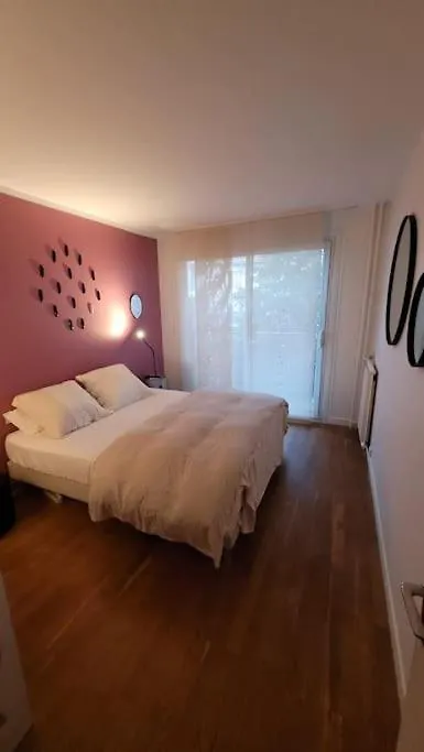 Lovely Artist Appartment Paris 0*,